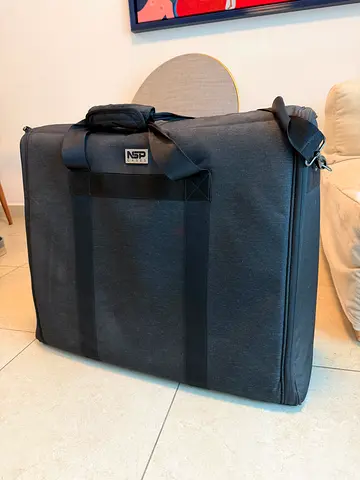 27” LG 4K Monitor (27UD88-W) + NSP Carry Case