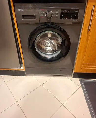 Lg  7kg direct drive front loader washing machine