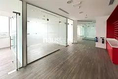 Palm View | 4 Parking Spaces | Close To Metro