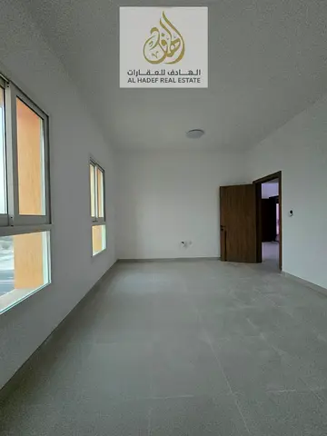 أول ساكن 2 غرفة وصالة 3 حمام + 2 بلكونة بالمويهات 3 – موقع مميز