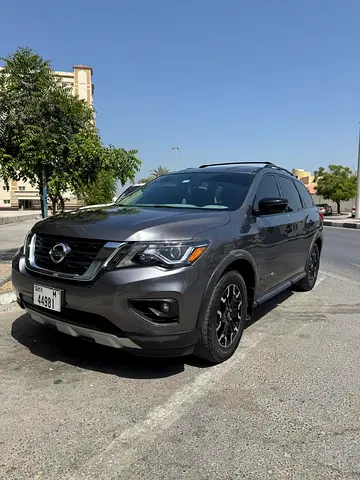 Nissan Pathfinder SV 2020