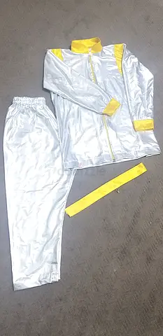 Space.  Astronomers  costume (5 to 7 years  kid