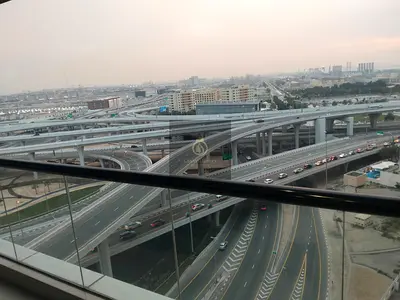 شقة رائعة بغرفتي نوم | برج إسكان مارينا | إطلالات على المدينة