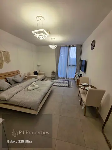 Fully Furnished Studio Apartment with Gym & Pool Accesse