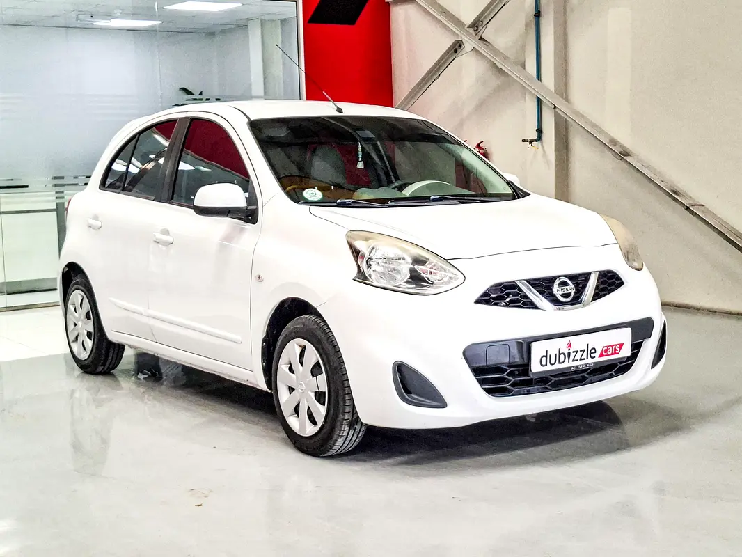 Nissan Micra 2020 — photo 1 of 15