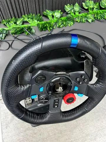 playstation logitech steering wheel with shifter