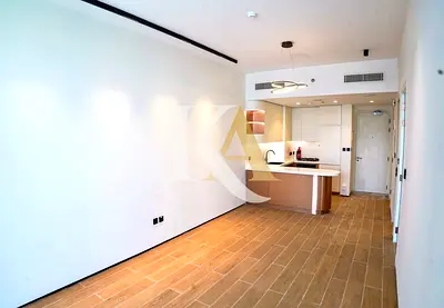 Stylish | Modern Finishes | Semi Furnished