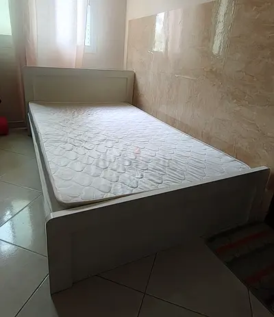 Single Bed Frame with Mattress