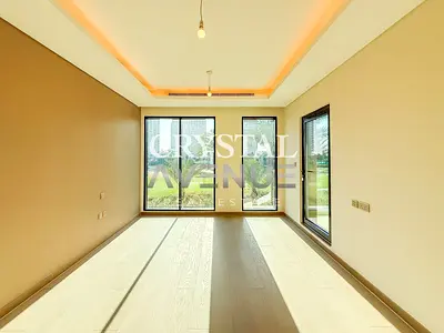 4BR Villa | Golf & Community Views | Bright & Modern Layout | with Kitchen Appliances