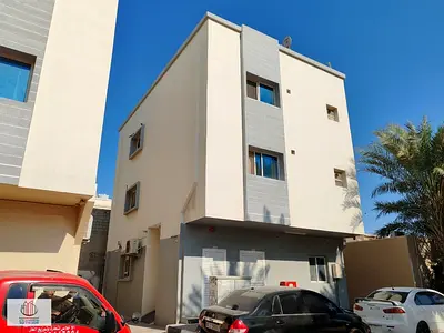 بدون رسوم خدمات /تملك حر لكل الجنسيات/ دخل ايجار ثابت/ عمر البناء 7 سنوات