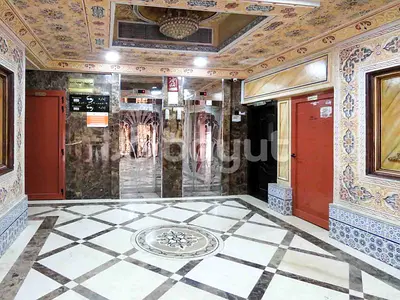 Flats for rent in Alnuaimia 2 king faisal road good location and good building
