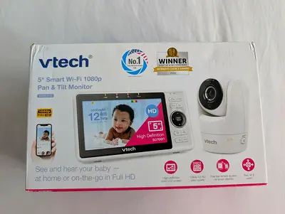 VTech Baby monitor with HD Screen (with mobile app)
