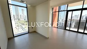 Corner Unit | Brand New | Large Layout