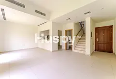 Upgraded | Single Row | Close to Amenities