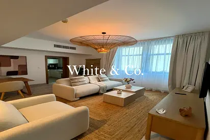 Furnished | Vacant | Large Terrace