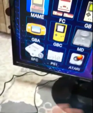 Retro Gaming - Console with Multiple Emulators