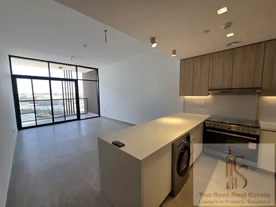 Luxurious 2-Bedroom Apartment | 1 Parking | Premium Living