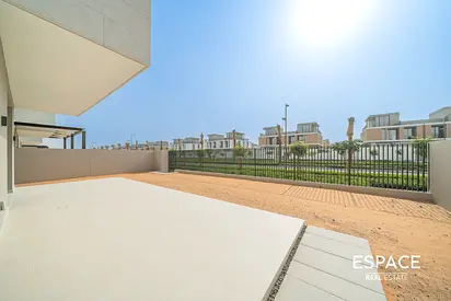 Branded | Negotiable | View Today