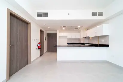 Modern Apartment with Superb Facilities & Parking