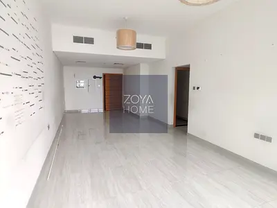 Huge 2BR Apartment with Laundry | Prime Location | Pool View