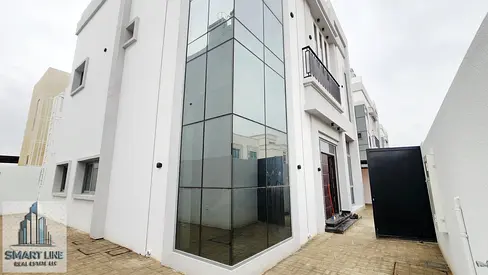 BRAND NEW FIRST SHIFTING 4 Bedroom Hall Villa with Maid Room Store Room and Master Room in low price in Prime Location close to Maleha Road