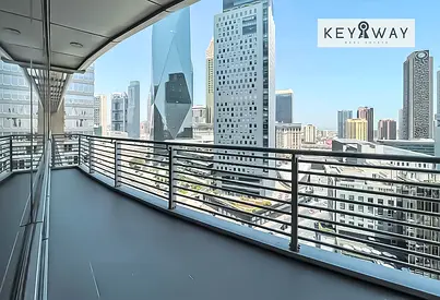 Large Studio+ Balcony | DIFC View
