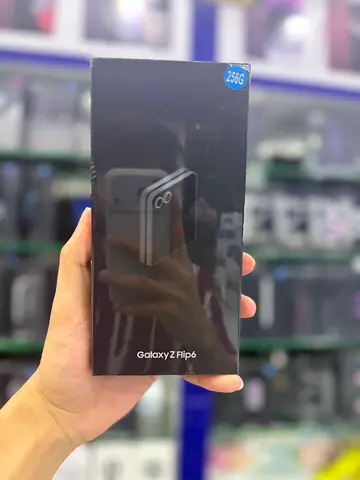 Samsung Galaxy Z Flip 6 256 GB 512 GB New