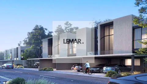 4 Bedroom Semi-Detached Villa | Corner Townhouse | Single Row | Prime Location