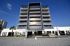 Spacious Studio Apartment With Balcony Available For Rent