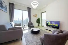 Luxury 2B with Breathtaking Downtown Views