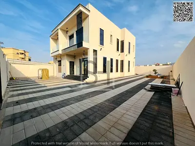 For sale: a fully furnished villa with a strategic location close to all services, schools, and shopping centers.