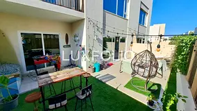 Unfurnished | Ground Floor | Vacant end of April