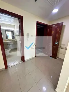 1BR Apartment with Parking | 2 Balconies | Prime Location in Horizon Towers Spacious 1-Bedroom Apart