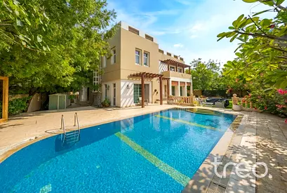 Beautiful Family Home | Largest Layout | VOT