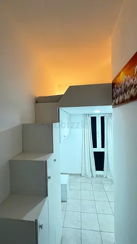 LOFT LARGE PARTITION AVAILABLE | WITH WINDOW