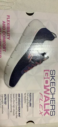 حذاء سكيتشرز