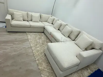 Almost brand new cratebarrel Ushape sofa