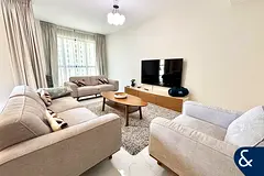3 Bedrooms | Upgraded | Fully Furnished