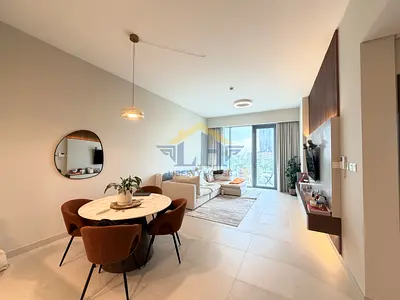 غرفة نوم واحدة مطلة على القناة والبرج | مساكن القناة الأمامية 8 | شقة بشرفة