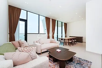 Penthouse | Park Views and Skyline | Jacuzzi