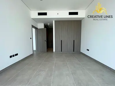 Brand new 1 bedroom specious layout prime location