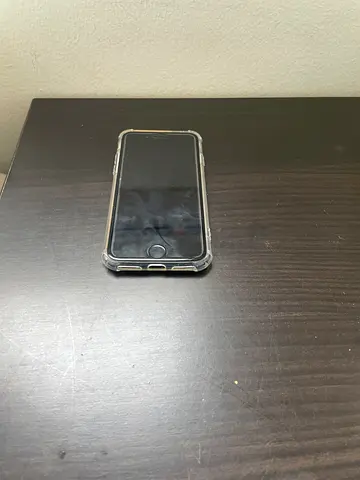 iPhone 7 128 jet black