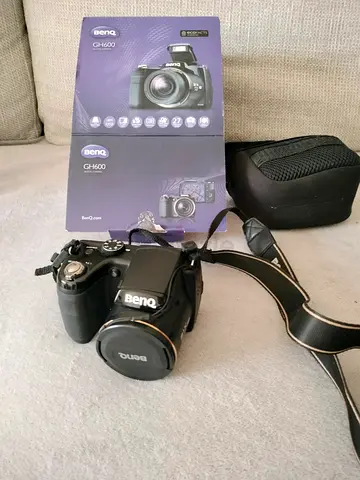 BenQ GH600 Digital Camera with Accessories