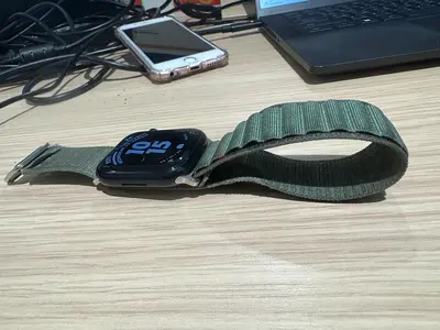 Apple Watch 7 45mm GPS Nike - original box