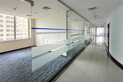 Available | 5 Parking Spaces | Close To Metro