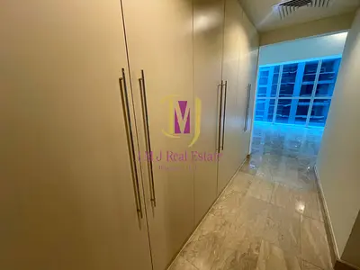 Unfurnished | Well-Maintained | Trade Centre View