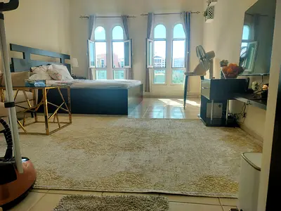 Studio apartment available near metro station for Monthly Rent