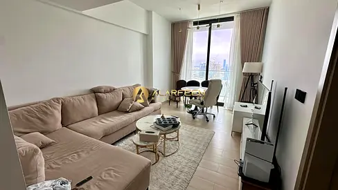 Premium Quality | Furnished | Community View