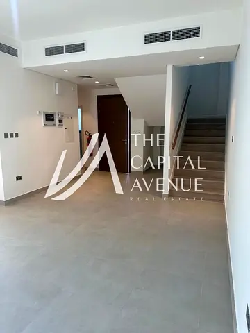 جاهز للسكن | حديقة خاصة | دفعتان