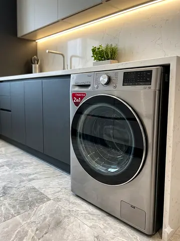 LG latest model Direct drive 10 kg washer and 7 kg dryer combines 1400 rpm speed for spin